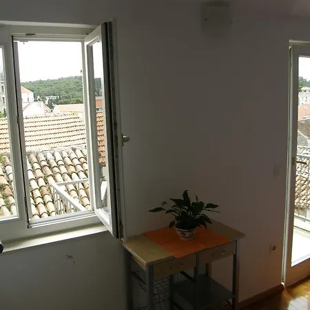 Apartman Jakova Dudana 10