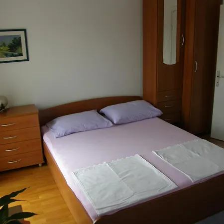 Jakova Dudana 10 Makarska